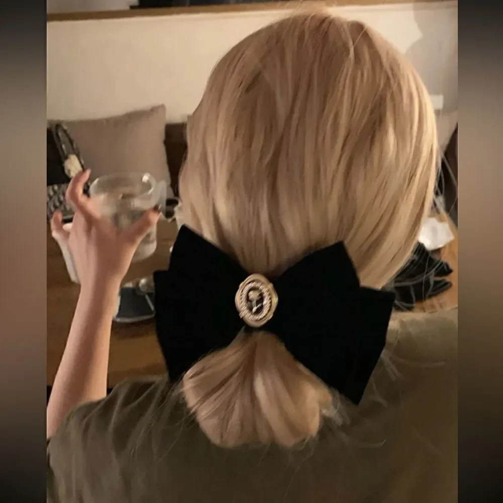 Velvet hair clips  S745